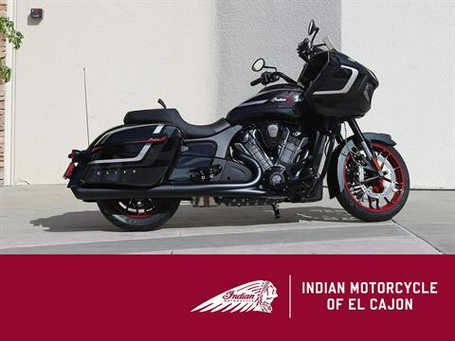 2024 Indian Motorcycle Challenger® Elite