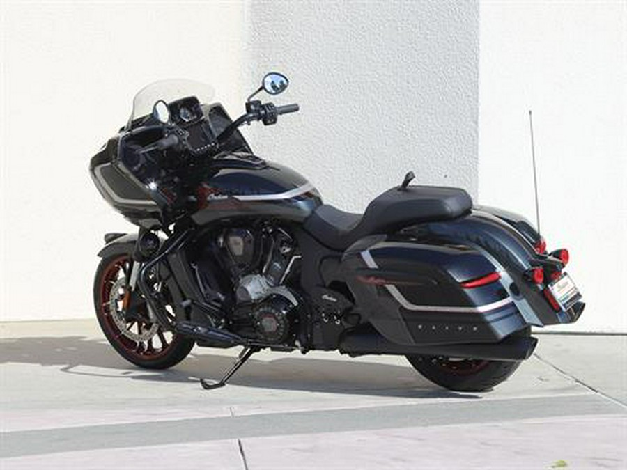 2024 Indian Motorcycle Challenger® Elite