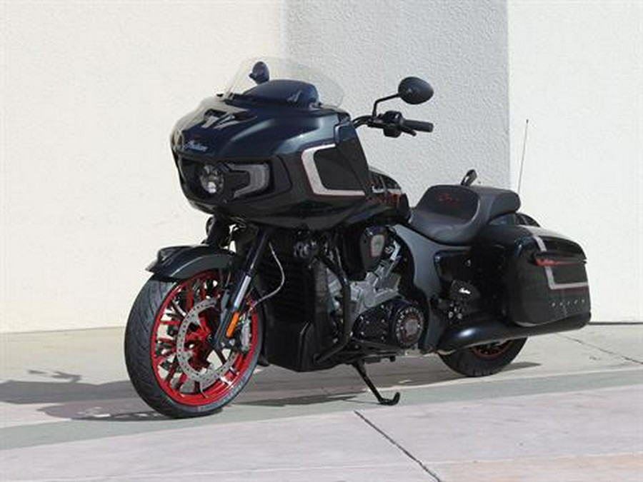 2024 Indian Motorcycle Challenger® Elite