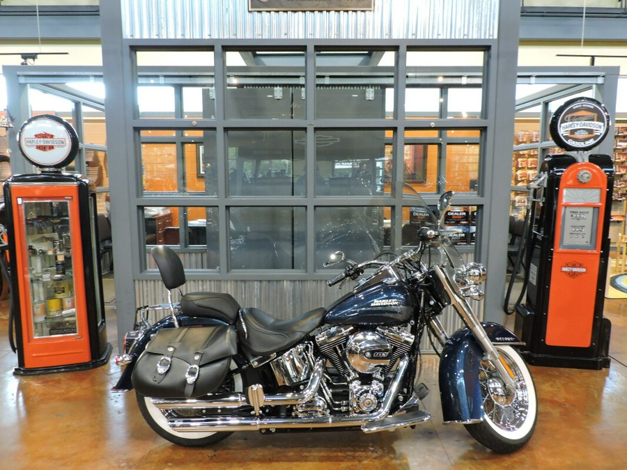 2016 Harley-Davidson Softail Deluxe FLSTN103