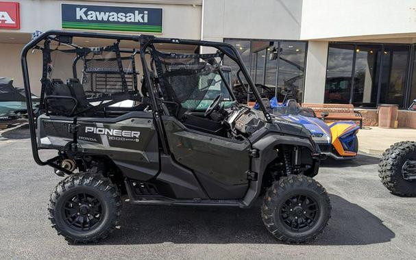 New 2024 HONDA PIONEER 10005 DELUXE