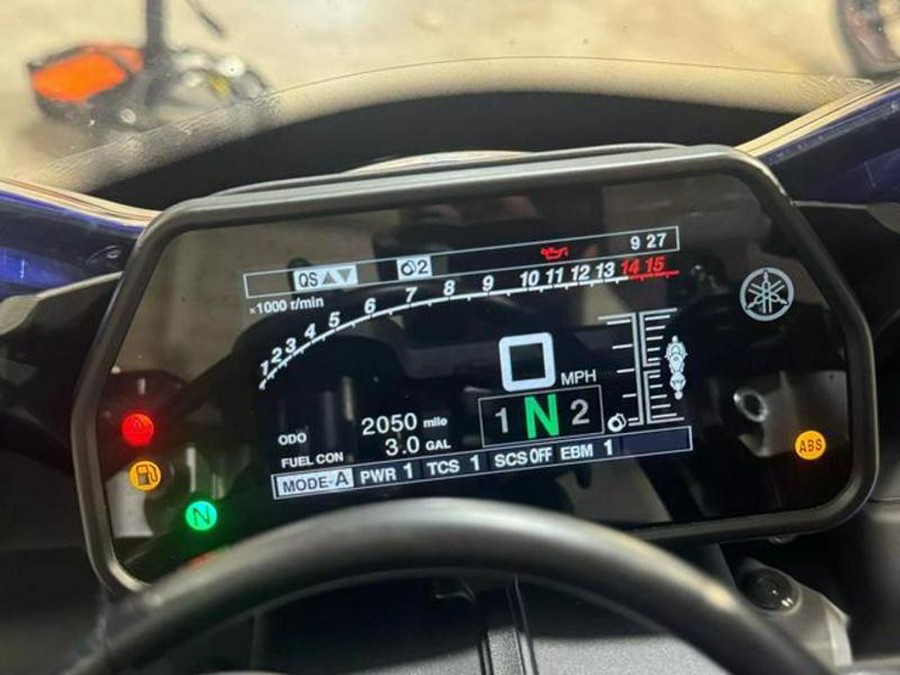 2023 Yamaha YZF-R1