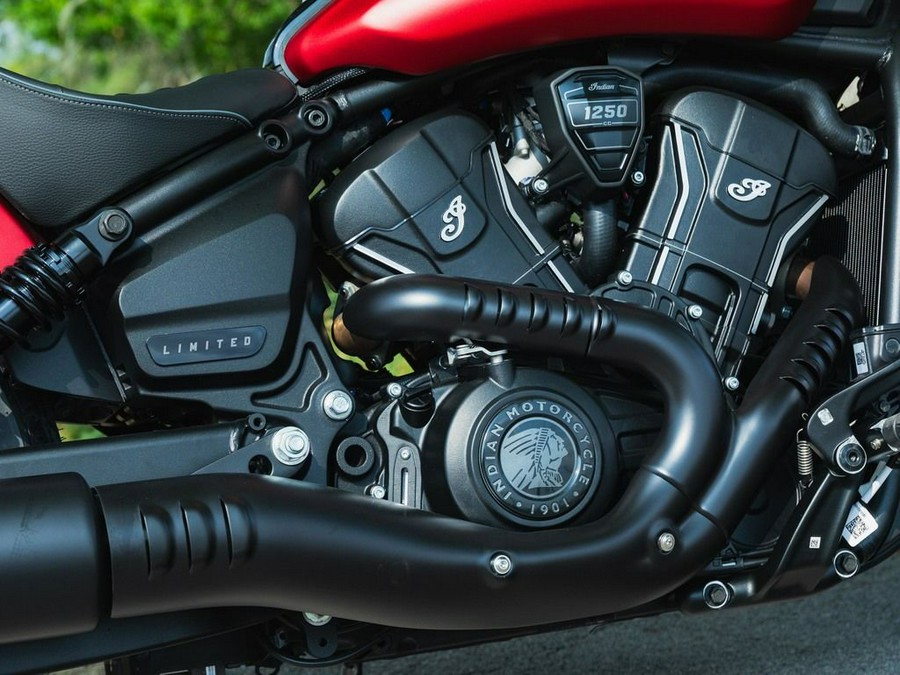 2025 Indian Motorcycle® Scout® Bobber Limited + Tech