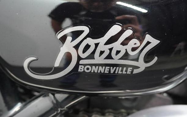 2018 Triumph Bonneville Bobber Morello Red