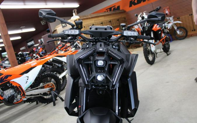 2024 KTM 1390 Super Duke R EVO