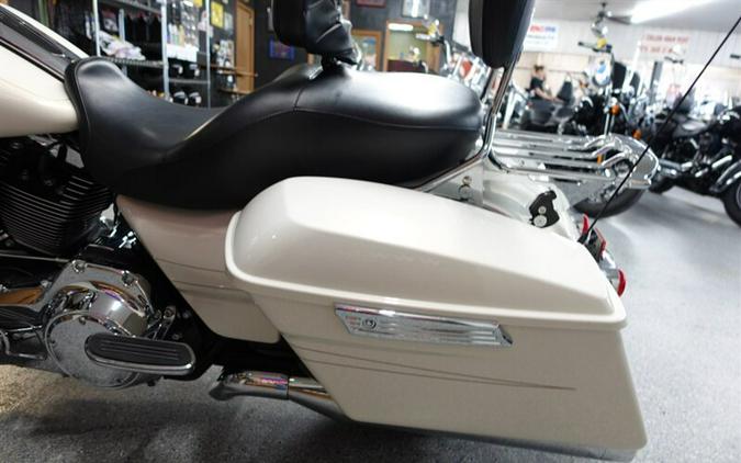 2015 Harley-Davidson Street Glide Special