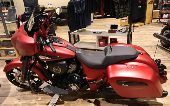 2025 Indian Motorcycle® Chieftain® Dark Horse® Sunset Red Smoke