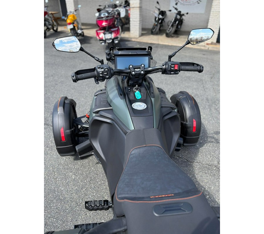 2025 Can-Am Canyon? Redrock