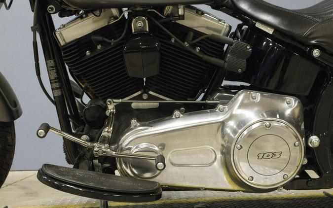 2015 Harley-Davidson® FLS - Softail Slim®