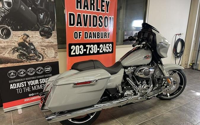 2024 Harley-Davidson® FLHX - Street Glide®