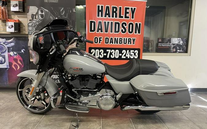 2024 Harley-Davidson® FLHX - Street Glide®