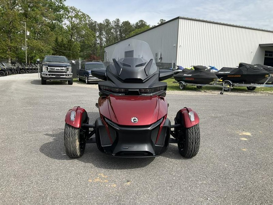 2024 Can-Am® Spyder RT Limited Dark Wheels