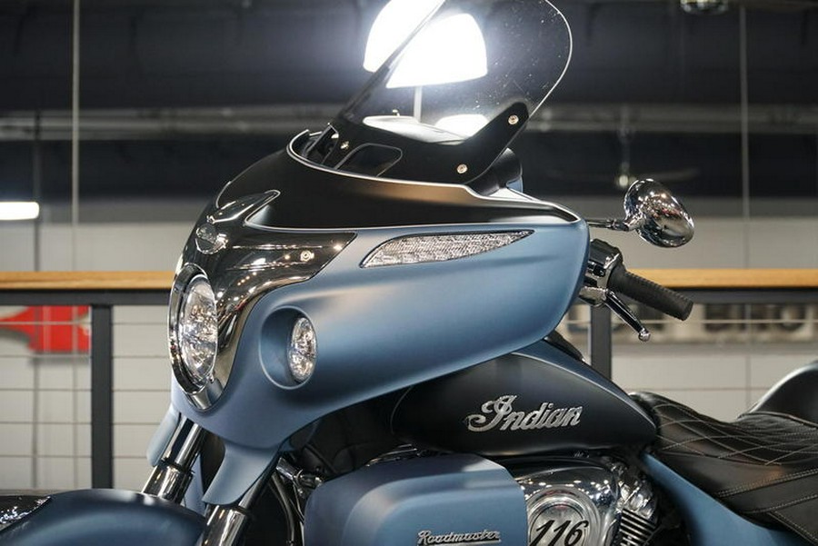 2021 Indian Motorcycle® Roadmaster® Icon Blue Slate Smoke/Black Smoke