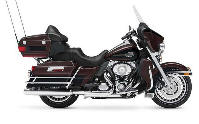 2011 Harley-Davidson® FLHTCU - Ultra Classic® Electra Glide®