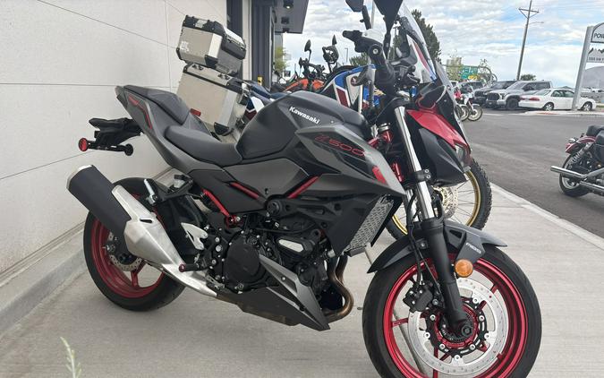 2024 Kawasaki Z500 SE ABS