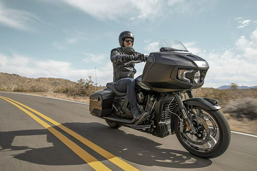 2020 Indian Motorcycle Challenger® Dark Horse®