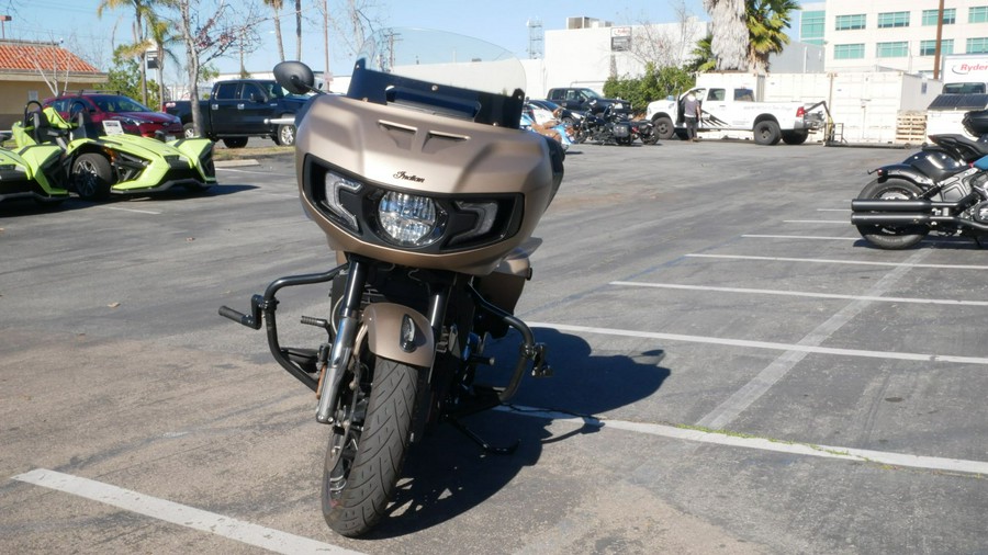 2020 Indian Motorcycle Challenger® Dark Horse®