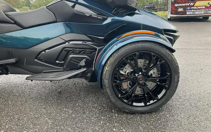 2024 Can-Am® Spyder RT Limited Dark Wheels