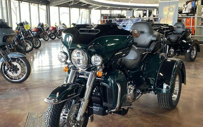 2024 Harley-Davidson Trike FLHTCUTG - Tri Glide Ultra