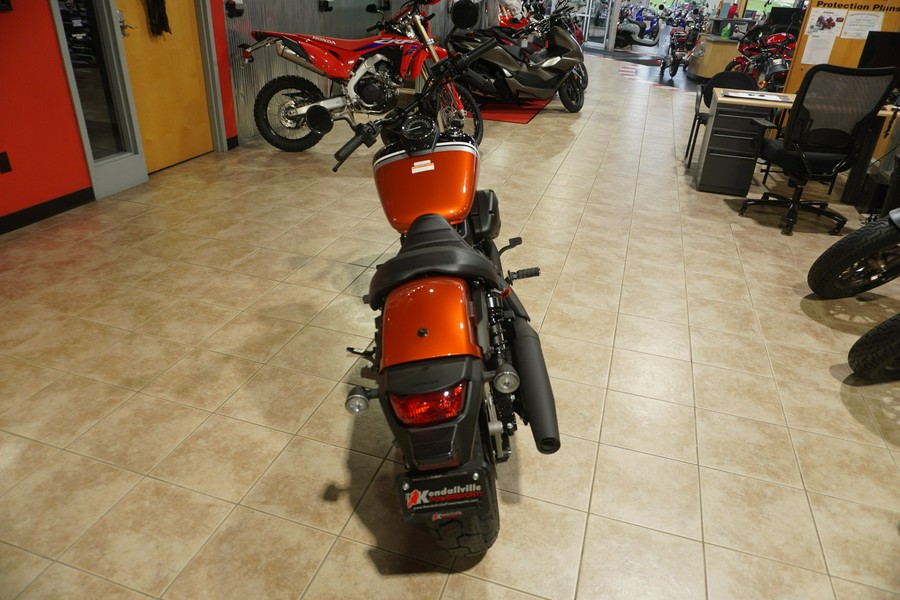 2024 Honda VT750C2BR