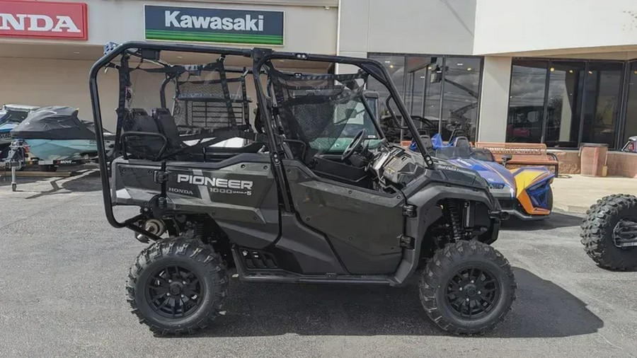 New 2024 HONDA PIONEER 10005 DELUXE