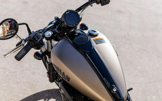 New 2024 INDIAN MOTORCYCLE CHIEF DARK HORSE ICON SANDSTONE SMOKE