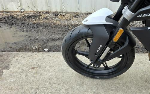 2025 CFMOTO NK 450