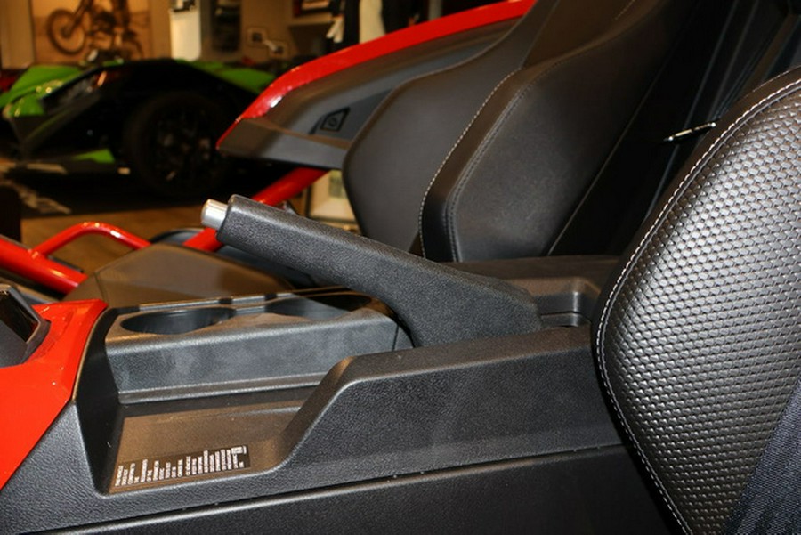 2025 Polaris Slingshot Slingshot R