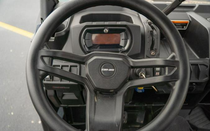 2020 Can-Am Defender 6X6 DPS HD10