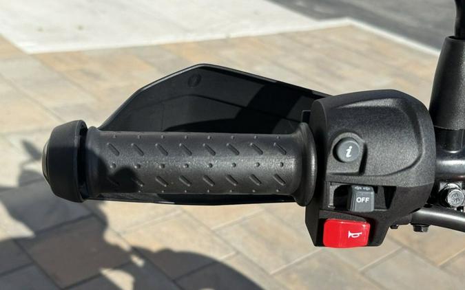 2026 Triumph Scrambler 400 X Baja Orange/Aluminium