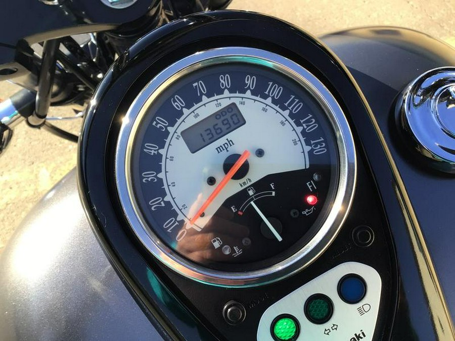 2013 Kawasaki Vulcan® 900 Custom