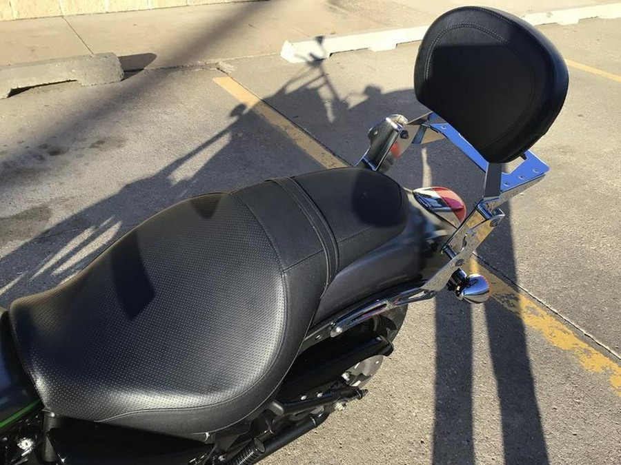 2013 Kawasaki Vulcan® 900 Custom