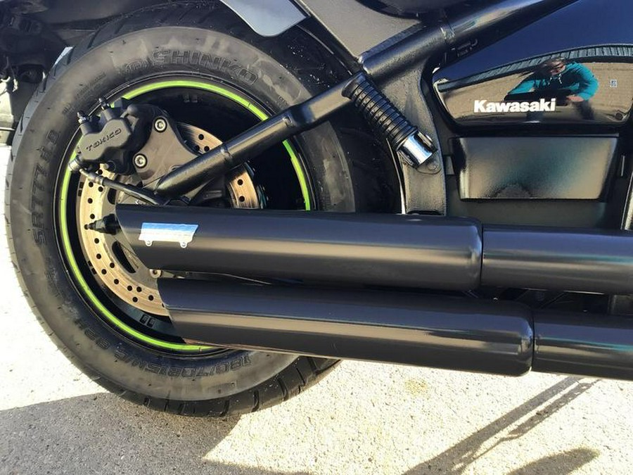 2013 Kawasaki Vulcan® 900 Custom