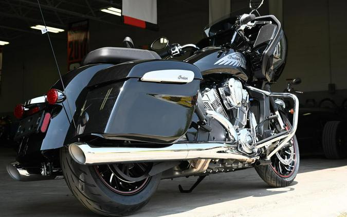 2023 Indian Motorcycle® Challenger® Limited Black Metallic