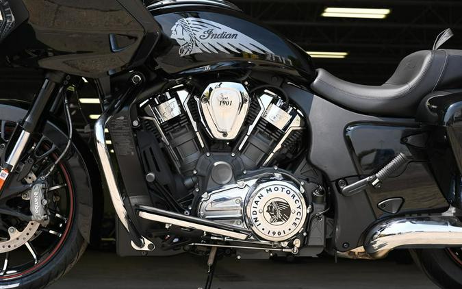 2023 Indian Motorcycle® Challenger® Limited Black Metallic