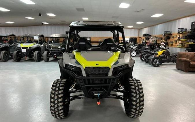 2024 Polaris® General XP 4 1000 Sport