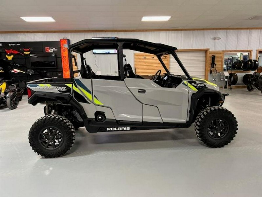 2024 Polaris® General XP 4 1000 Sport