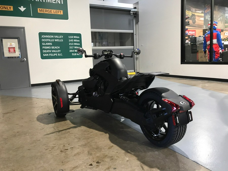 2023 CAN-AM RYKER 900