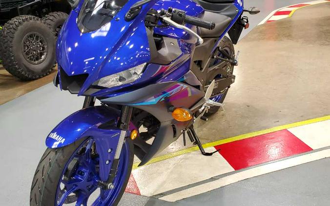 2024 YAMAHA YZF-R3 ABS