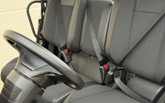 2026 Can-Am DEFENDER XT HD11