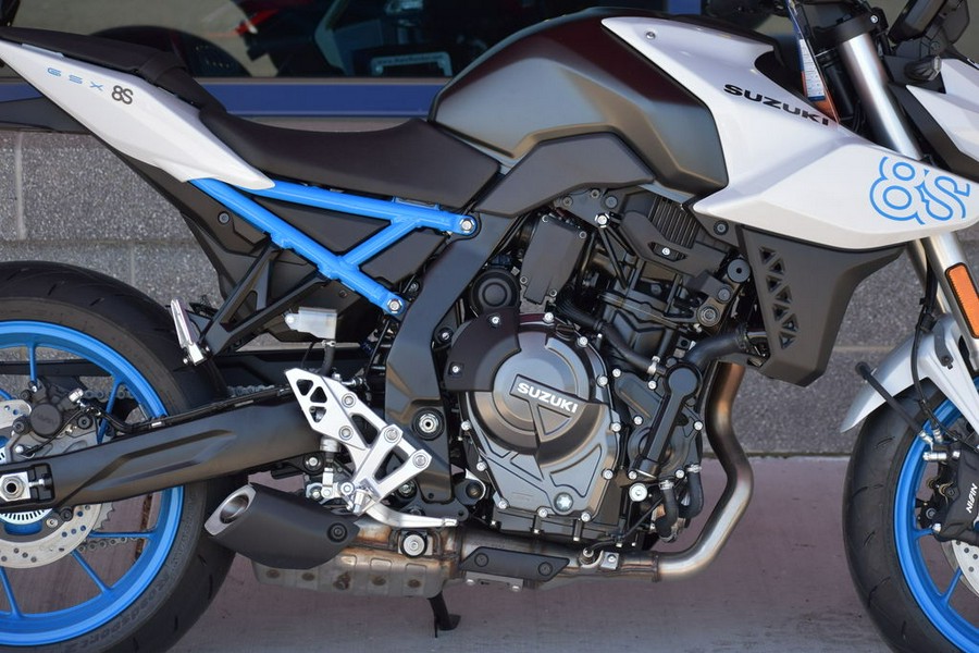 2023 Suzuki GSX-8S