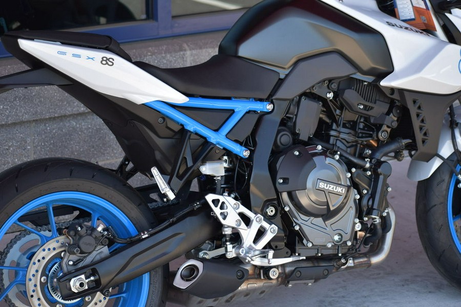 2023 Suzuki GSX-8S