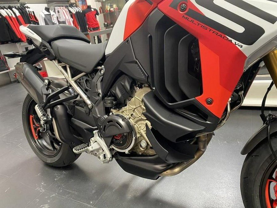 2024 Ducati Multistrada V4 RS