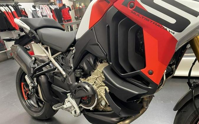 2024 Ducati Multistrada V4 RS