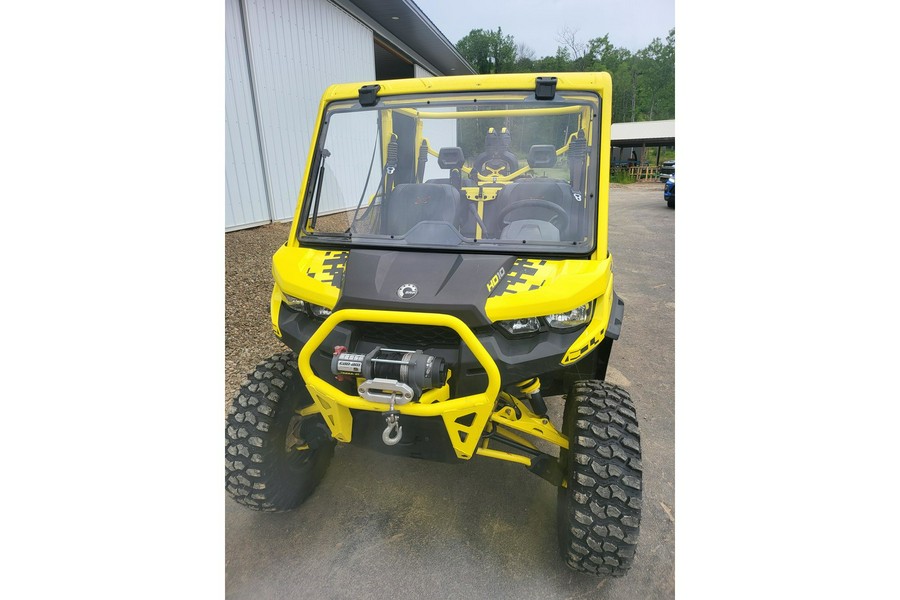 2019 Can-Am DEFENDER MAX XMR HD10