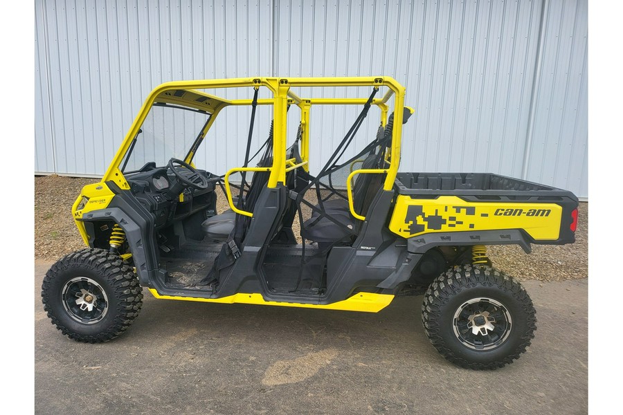 2019 Can-Am DEFENDER MAX XMR HD10