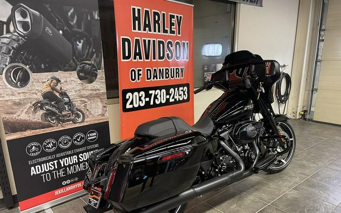 2024 Harley-Davidson® FLHX - Street Glide®