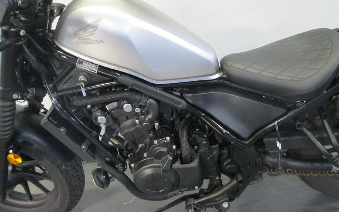 2022 Honda® Rebel 500 ABS SE