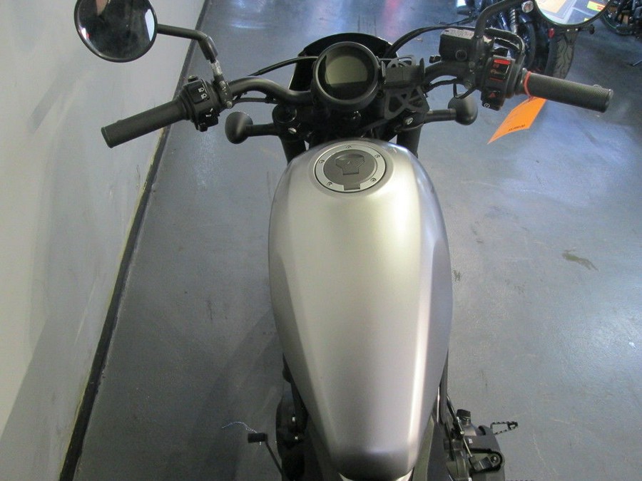 2022 Honda® Rebel 500 ABS SE