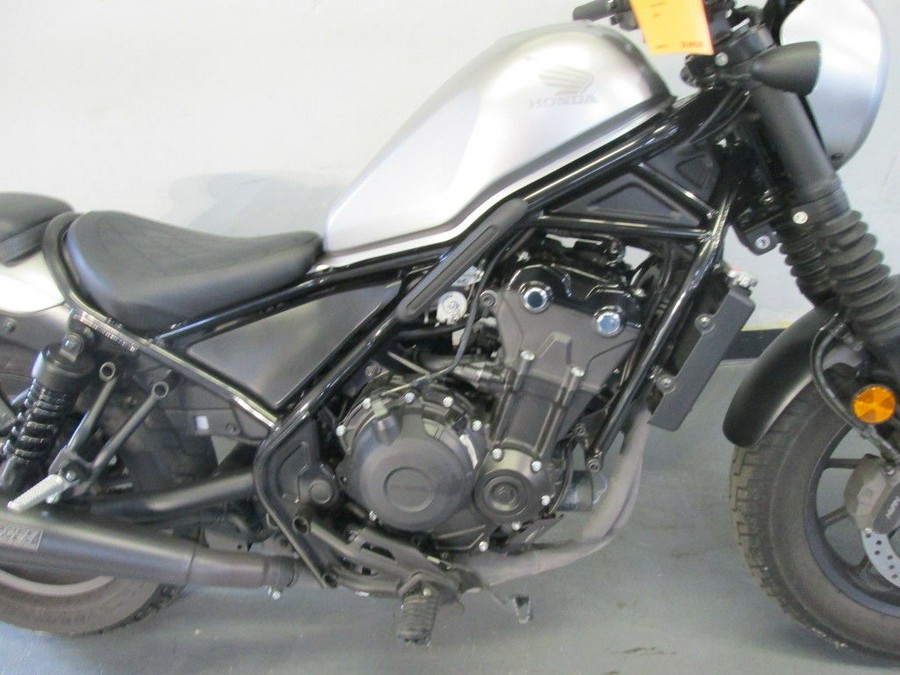 2022 Honda® Rebel 500 ABS SE